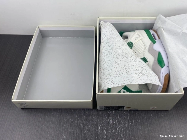 Pine Air 4 Green Nike x DR5415-103 SB Jordan 0810